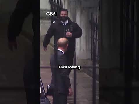 Prince Harry ’emotionally blackmailing’ King Charles