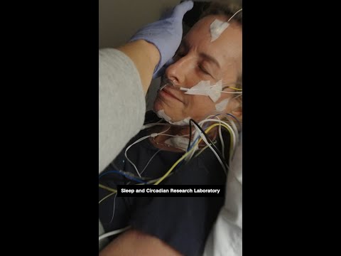 Martini before bed? CNN reporter found out firsthand how it ruins your sleep