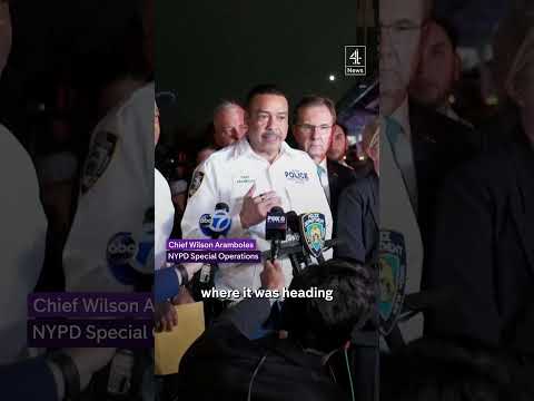 Moment Mexican Navy ship collides with Brooklyn Bridge