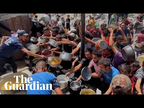 Aid trucks trickle into Gaza while airstrikes continue