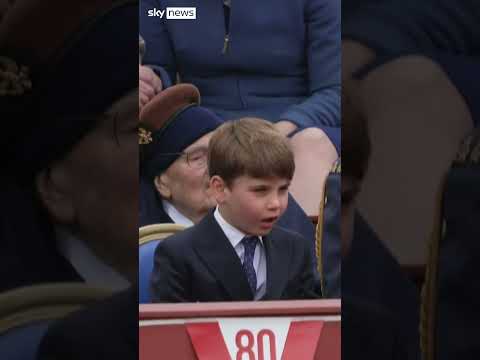 VE Day procession highlights