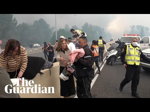 Motorists forced to abandon cars as ‘worst wildfire in decades’ rages near Jerusalem