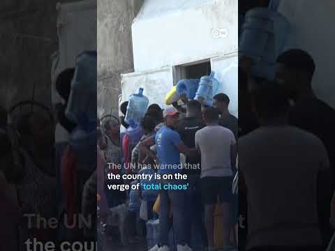 Haiti: Dozens of people escaping gang violence swim across country’s longest river | DW News