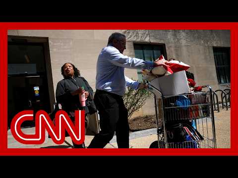 Job openings unexpectedly increased in April – but so did layoffs
