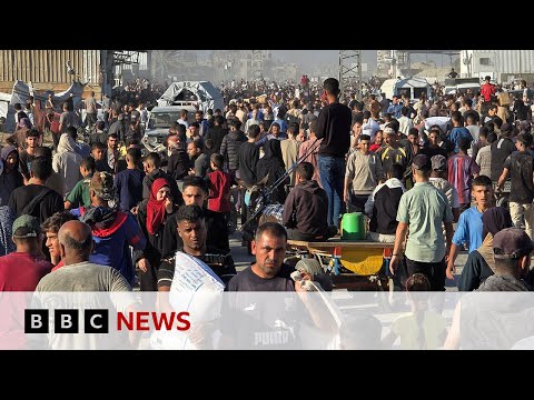 Gaza aid centres close for day as Israel warns roads to sites are ‘combat zones’ | BBC News