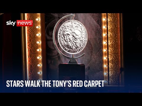 Tony Awards: Stars walk the red carpet