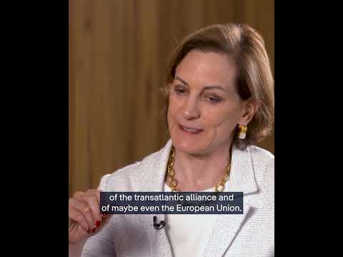 “You must arm Ukraine” for peace, Anne Applebaum tells DW | DW News