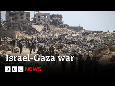 Israeli society divided over war in Gaza | BBC News