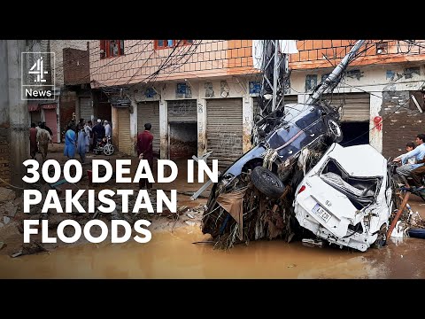 More than 300 dead in Pakistan after heavy floods