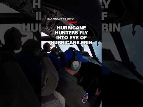 Hurricane hunters fly into eye of Hurricane Erin