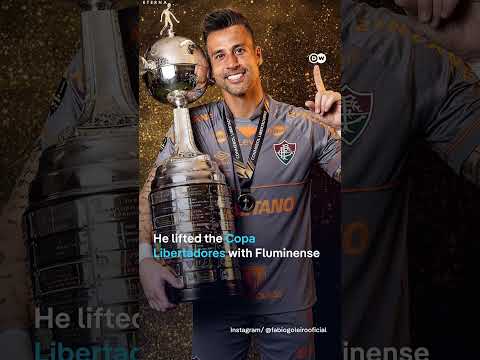 Brazilian goalkeeper breaks world record for most games | DW News