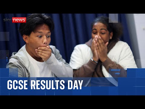 GCSE results: Top grades rise among those affected by COVID lockdowns
