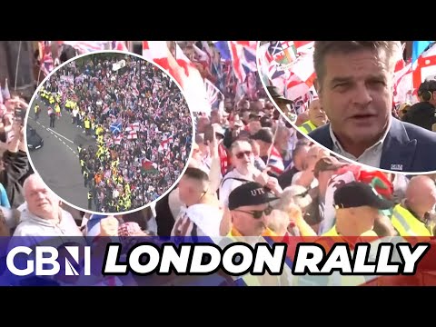 ‘The UK is losing its identity’ | Watch as THOUSANDS descend on London for ‘Unite the Kingdom’ rally
