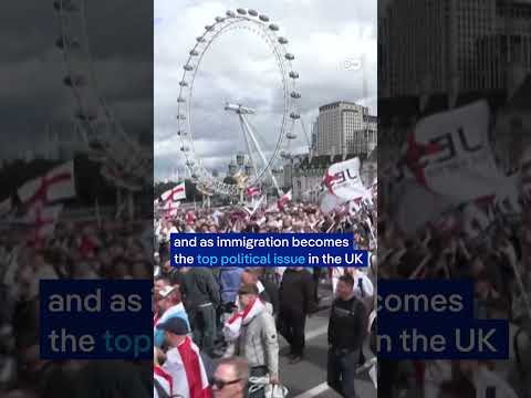 ‘Unite the Kingdom’ far-right rally: 100,000 protesters meet counter-demonstrations and police