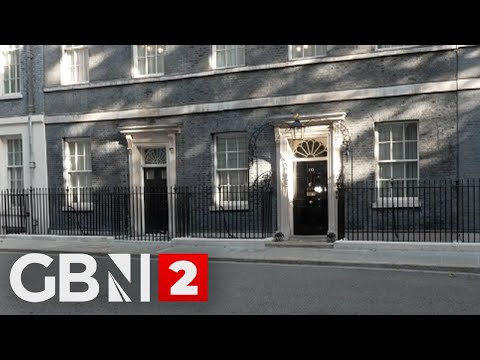 LIVE: Cabinet arrivals