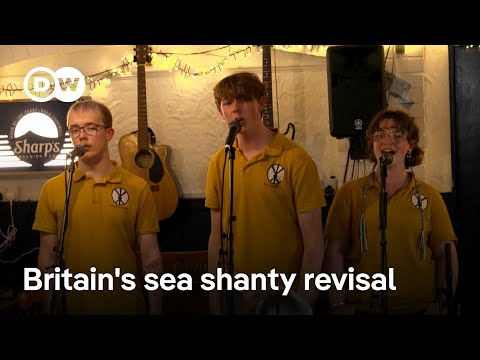 Gen Z celebrates sea shanty tradition more and more in the UK | DW News