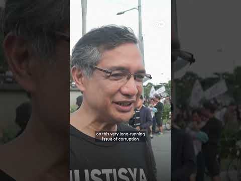 Mass protests rock Manila over flood-control corruption | DW News