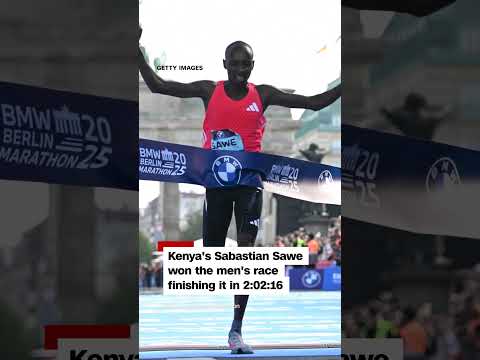 Harry Styles spotted at Berlin Marathon