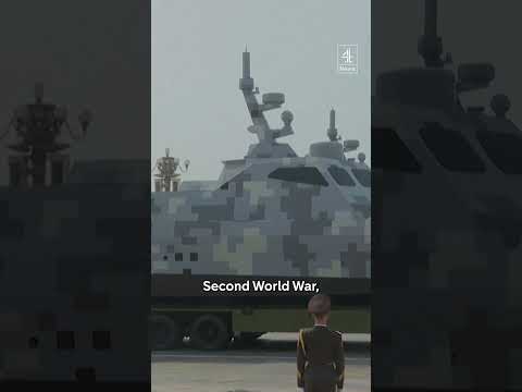 250903 JLJ PARADE