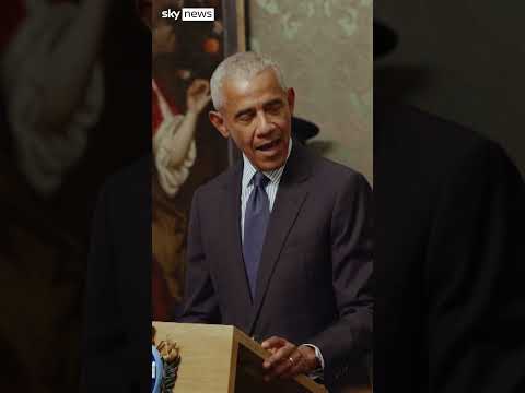 Obama receives Freedom of Dublin award