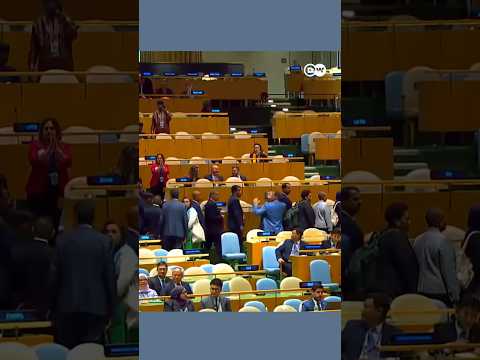 Delegates walk out ahead of Netanyahu UN address | DW News