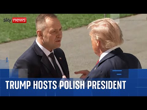 Donald Trump hosts new Polish president at White House