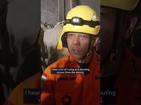 Death toll expected to rise after school building collapse in Indonesia | DW News