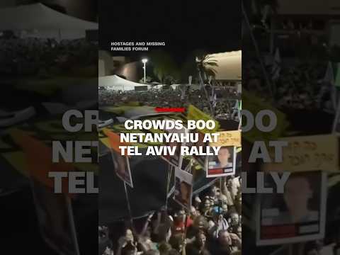 Crowds boo Netanyahu at Tel Aviv rally