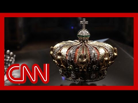‘Priceless’ Louvre crown jewels stolen, international manhunt underway