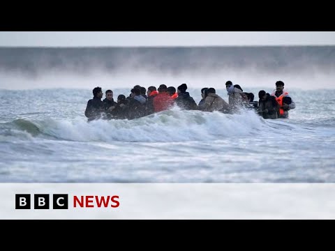 Migrant removed to France returns to UK on small boat | BBC News