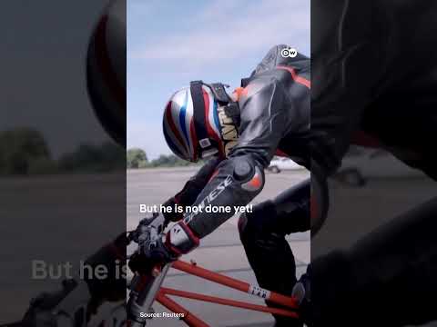 Fastest cyclist in the world?! | DW News