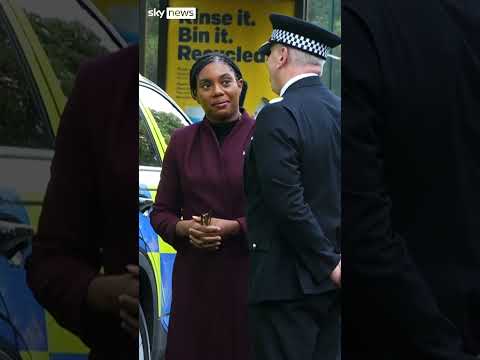 Synagogue attack: Burnham and Badenoch in Manchester