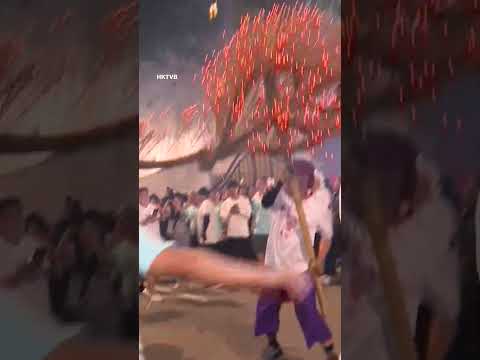 Hong Kong’s Fire Dragon Dance lights up streets