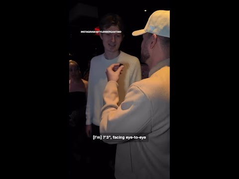 The tallest king and queen of New York were crowned