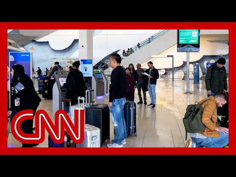 Flight woes persist as federal agencies begin to reopen