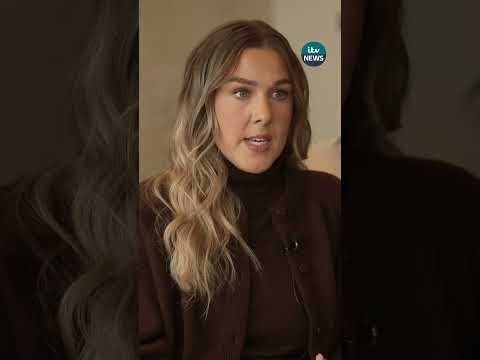 Mary Earps hopes readers of her book will ‘appreciate her vulnerability’ #itvnews #news