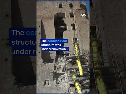 Medieval tower in Rome partially collapses | DW News