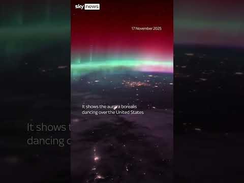 Astronaut films Northern Lights
