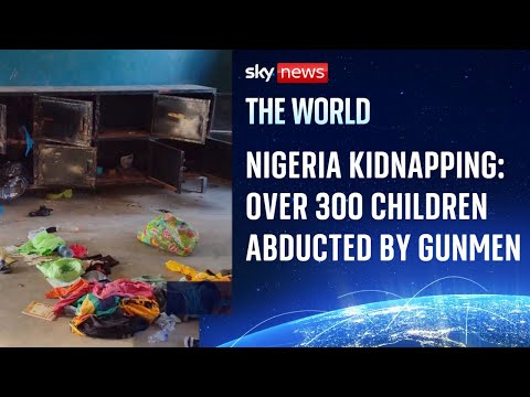 Nigeria kidnapping: 315 abducted from school as world appeals for their return