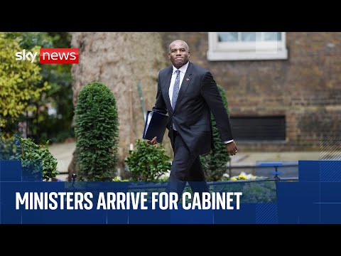 Downing Street live as ministers arrive for Cabinet ahead of the budget