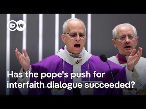 Pope Leo XIV visits Blue Mosque in attempt to promote interfaith dialogue | DW News