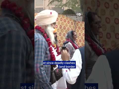 Sikh pilgrims cross border from India to Pakistan | DW News