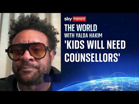 Singer Shaggy helps with clean-up after Hurricane Melissa