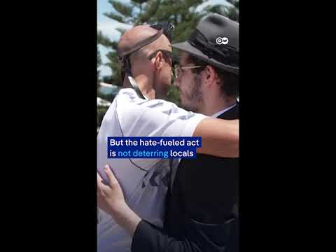 “We’re not broken. We’re stronger.” Locals return to Bondi Beach | DW News