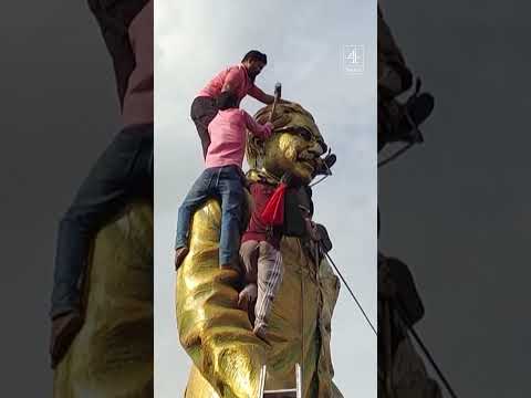 Violence in Bangladesh after student death