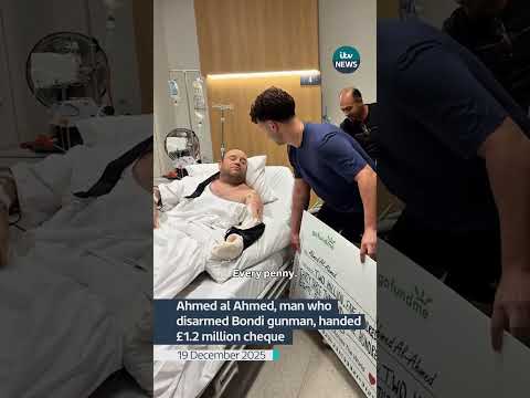 Ahmed al Ahmed, who fought off one of the Bondi gunmen, presented with a cheque | ITV News