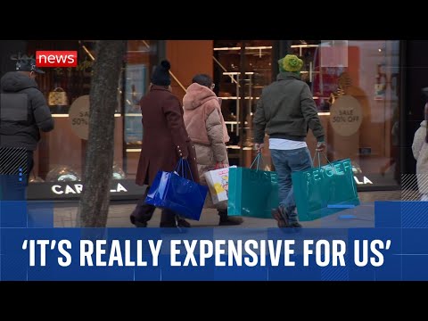 Rising bills, higher taxes and low growth push shoppers to leave Christmas spending late