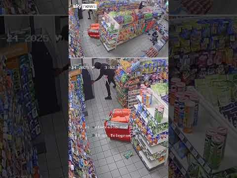 Robbers rip ATM from inside Texas store