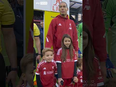 Diogo Jota’s children join Liverpool mascots before Wolves match