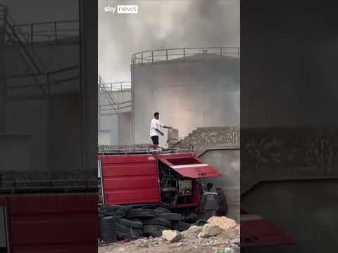 Saudi Arabia targets Yemen port over ‘weapons shipment’